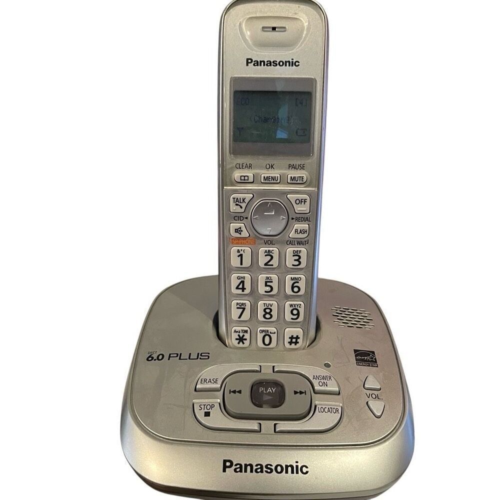 Panasonic Cordless Phone KX-TGA402 3 Handsets with Answering Machine Dect 6 Plus